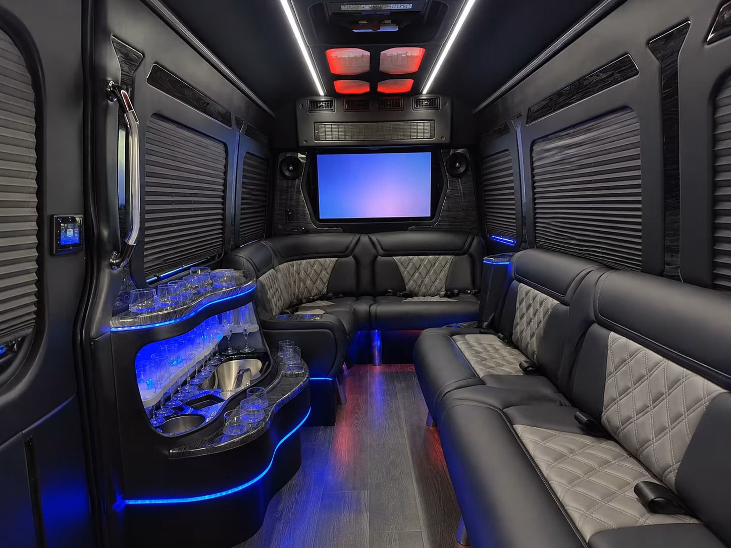 cross river sports buses to moda center and providence park