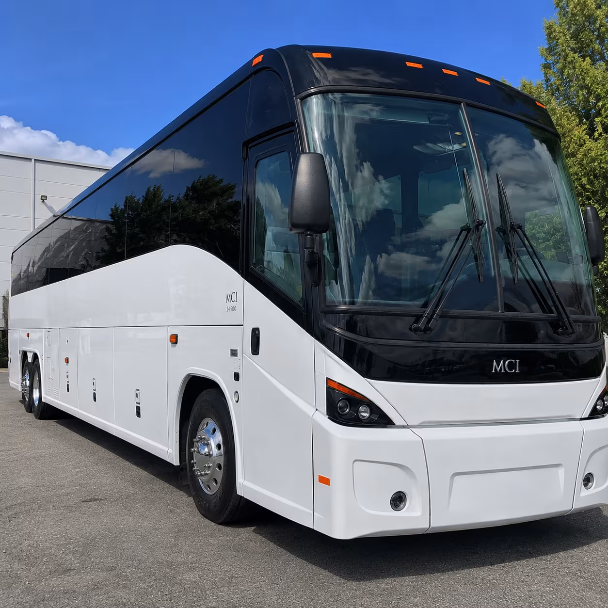how distance and duration affect charter bus rates in vancouver washington