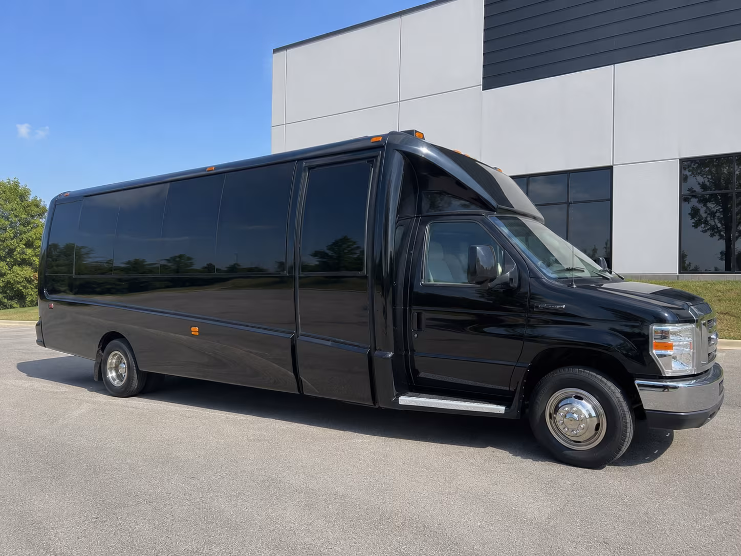 party buses for skyview prairie and union high school proms in vancouver