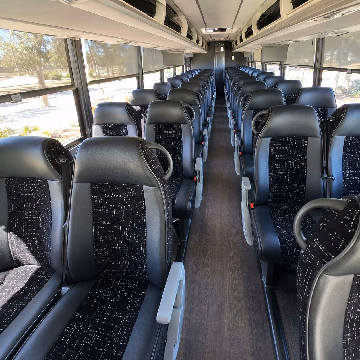 seattle tacoma international airport sea charter buses from vancouver