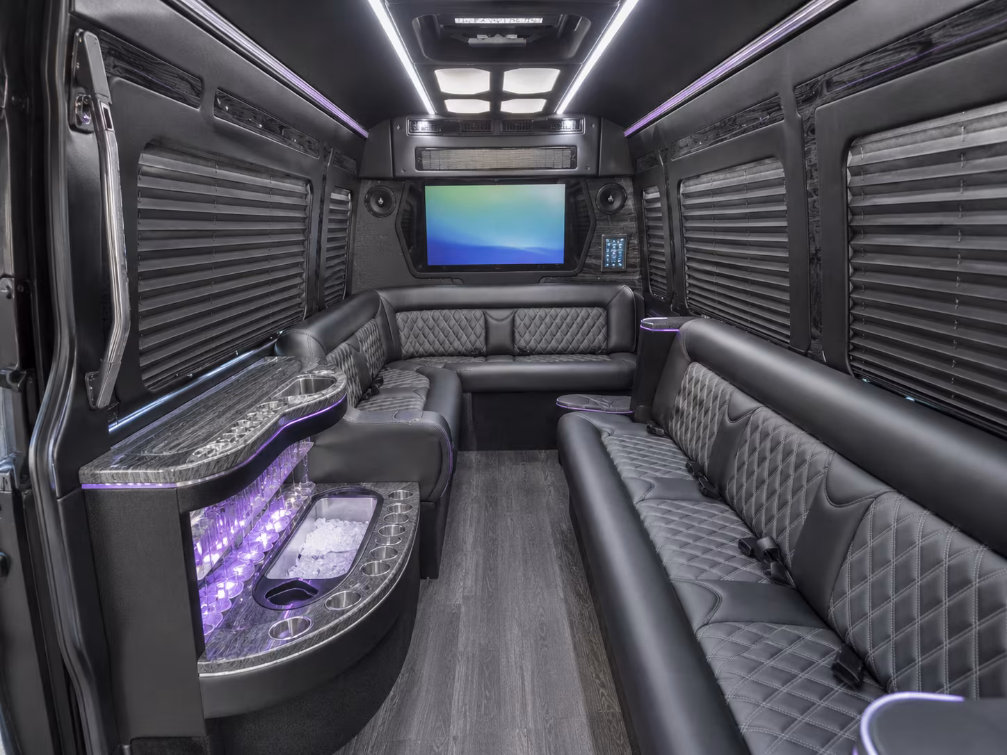 vancouver 28 passenger party bus